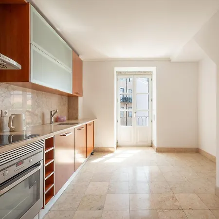 Apartmán Guestready - Spacious Flat In Bairro Alto