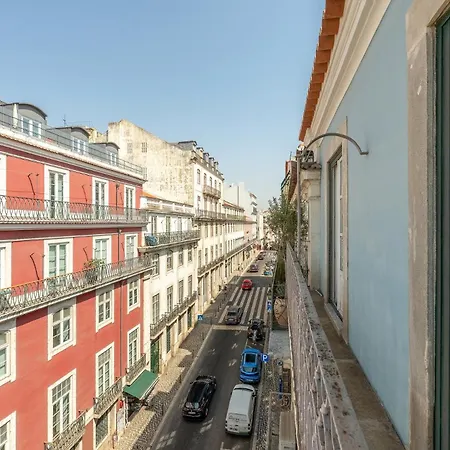 Guestready - Spacious Flat In Bairro Alto Lisboa