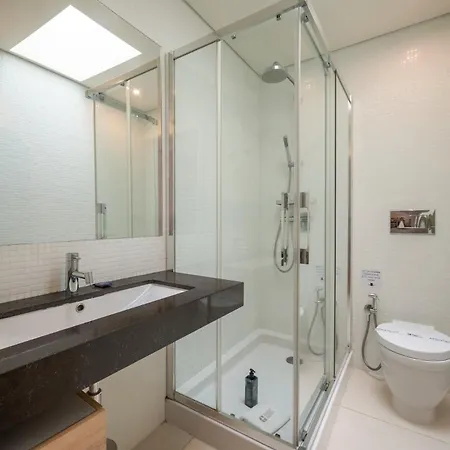 Guestready - Spacious Flat In Bairro Alto * Lisboa