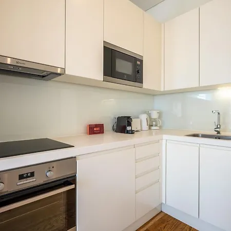 Guestready - Spacious Flat In Bairro Alto